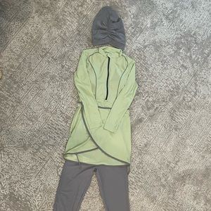 Womens Burkini NWT